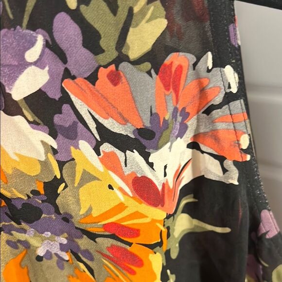 Sz 6 Ellen Tracy Black and Red Sleeveless Notched Collar Blouse 18.5” P2P - Picture 4 of 11